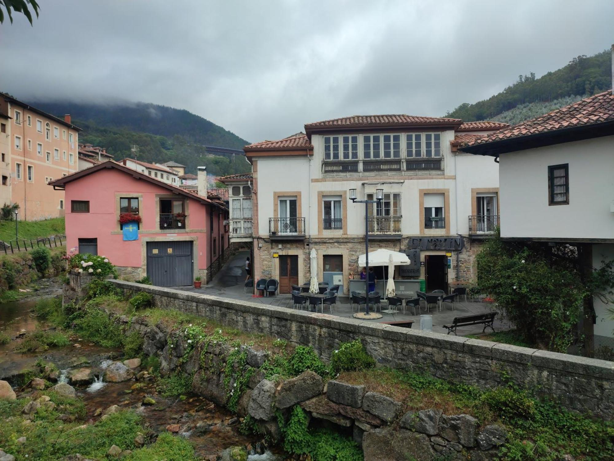 Pimo Plus Entrerrios Salas (Asturias) Exterior foto